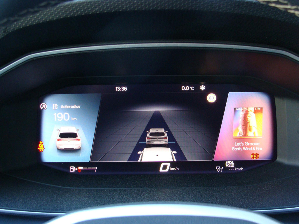 Seat Leon 1.0 tsi 110pk style business intense virtual display apple carpla