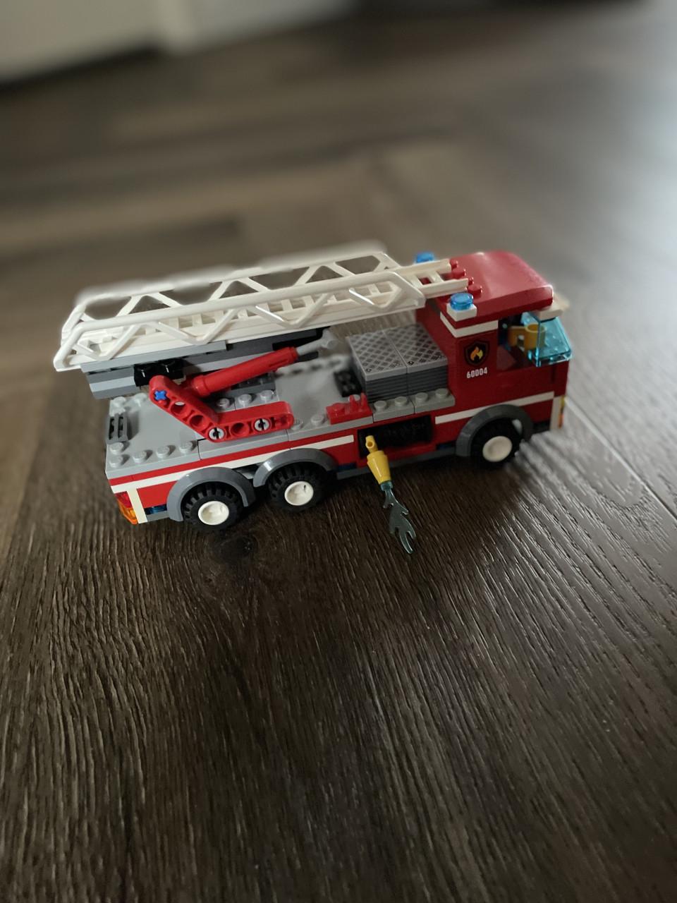 Lego City: Brandweerkazerne 60004