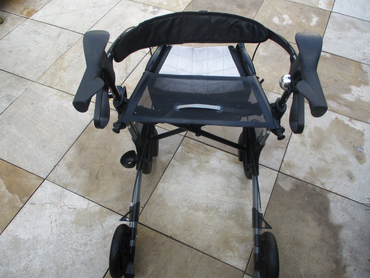Zgan Topro Troja 2G  rollator met zitje grote tas rugsteun en stokhouder