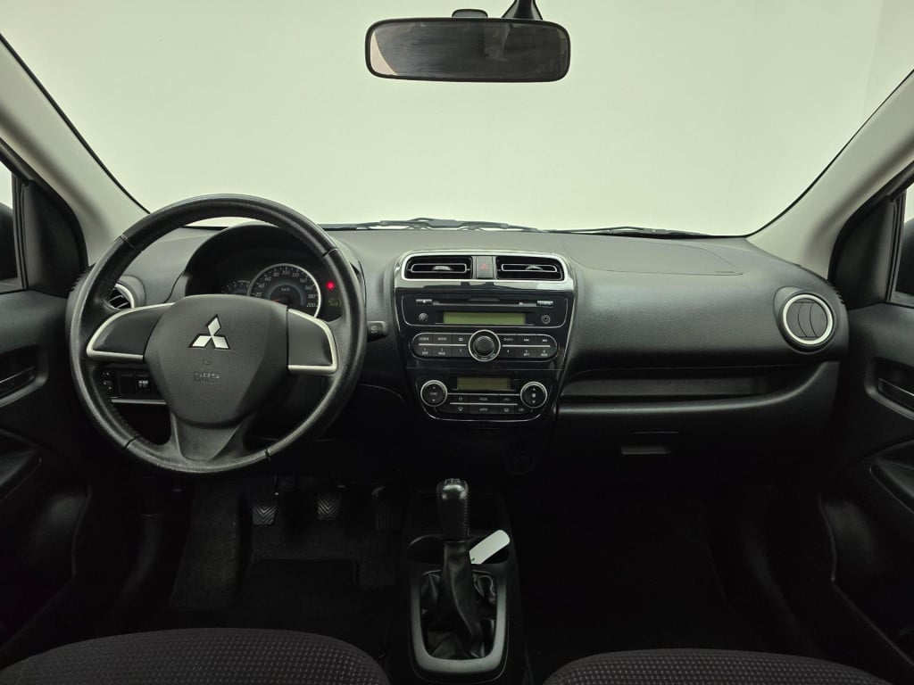 Mitsubishi Space Star occasion 1.2 intense+ met sportvelgen en clima airco 
