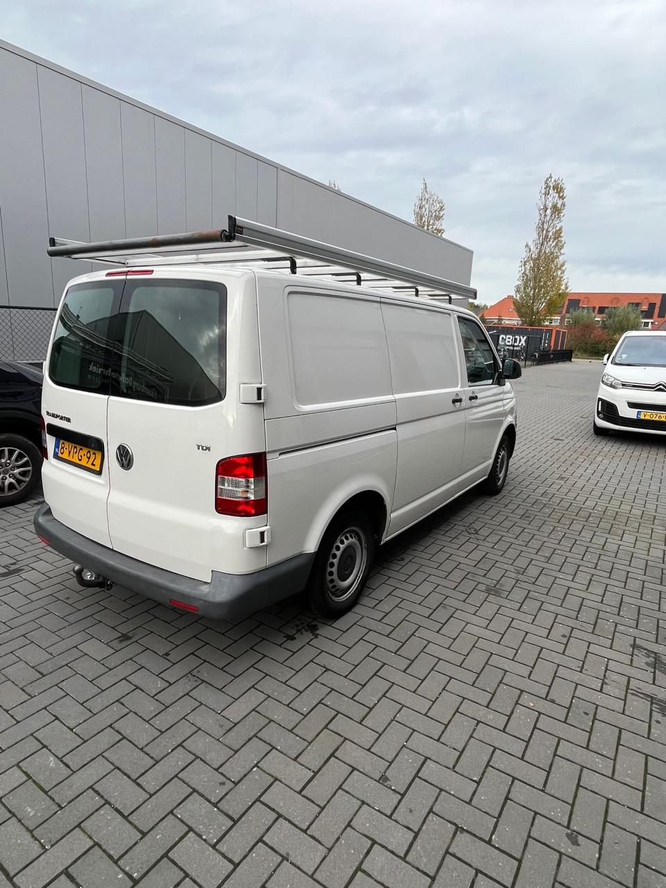 Volkswagen Transporter T5 L1H1 Diesel, bouwjaar 2011, lage km-stand