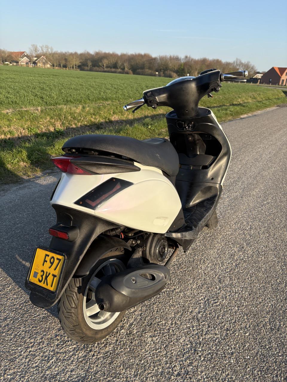 Piaggio Zip 4t 2v 50cc brom