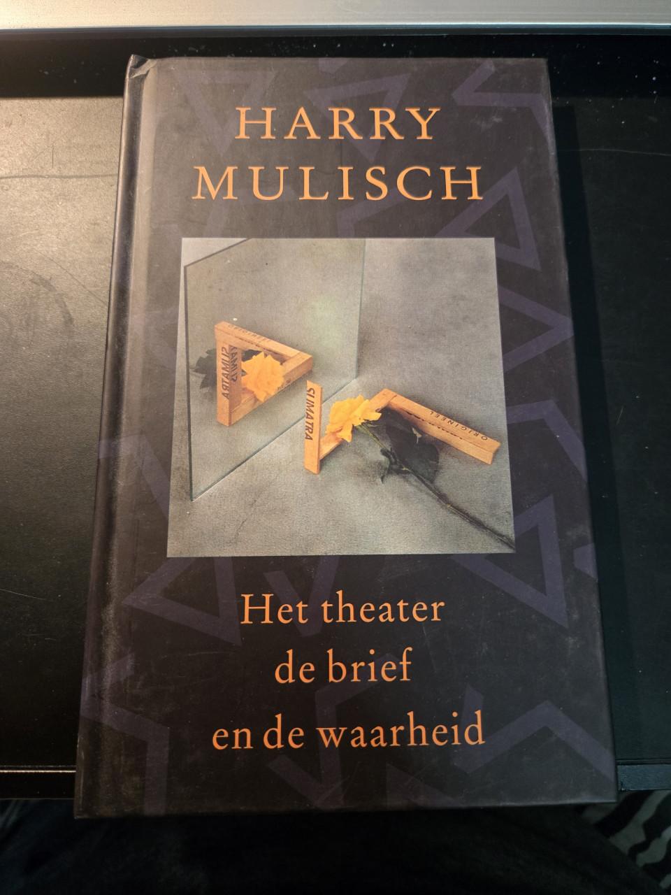 Boek: Het theater, de brief en de waarheid, 2000 van Harry Mulisch.