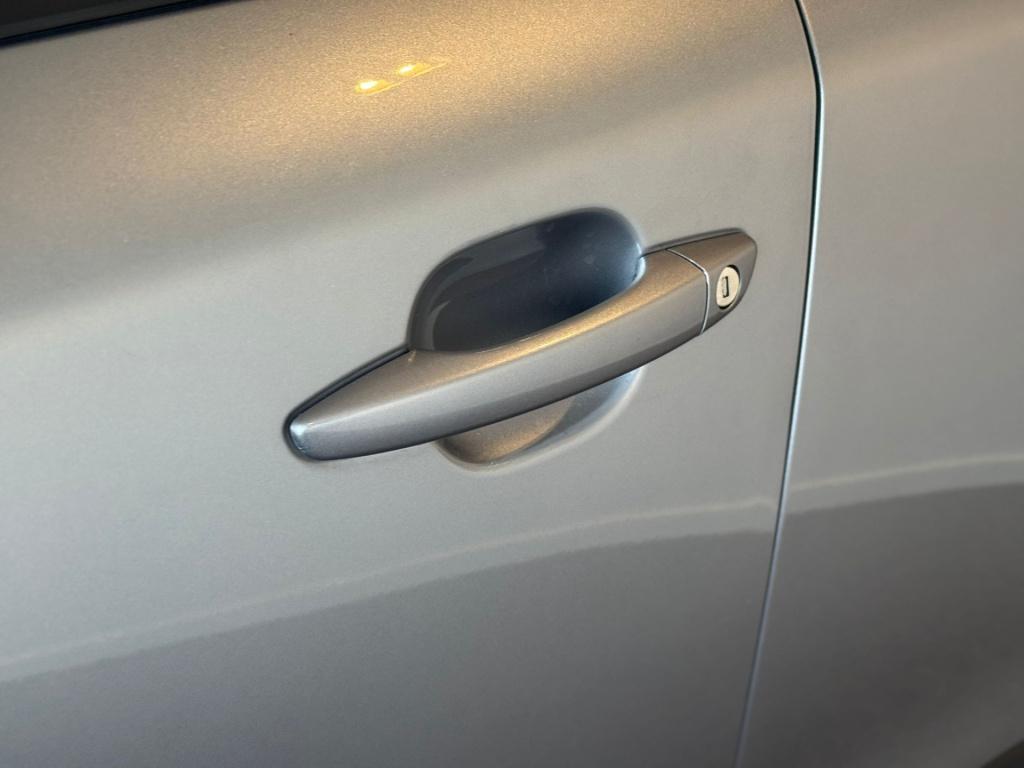 Peugeot 2008 1.2 puretech active