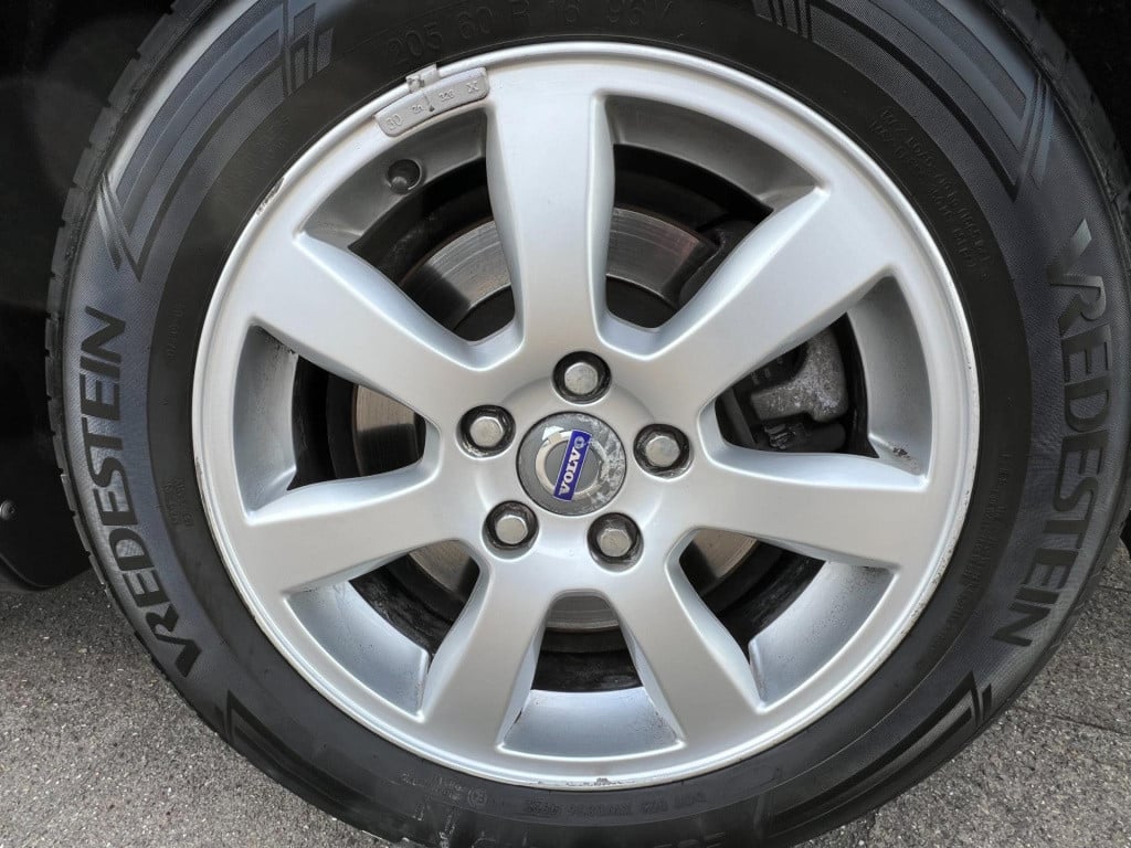 Volvo V70 1.6 d2 kinetic, trekhaak, navi, parkeersensoren enz...