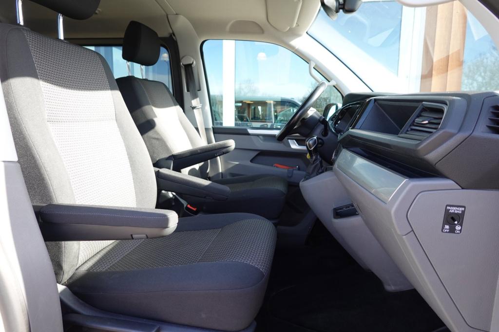 Volkswagen Transporter 2.0 tdi l2h1 30 dc 150-pk automaat bulli