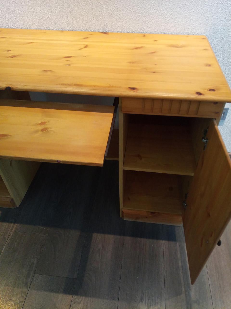 Houten bureau