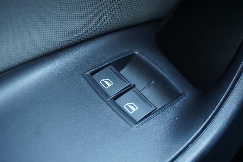 Seat Ibiza st 1.0 ecotsi style connect airco / navi / cruise / parkeersens.