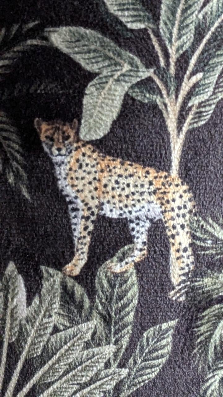 Poef met jungle print
