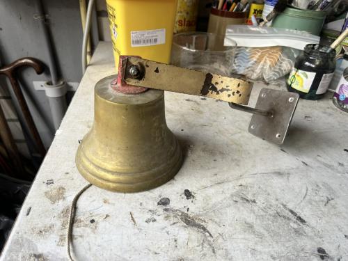 Deurbel met veer  Antiek