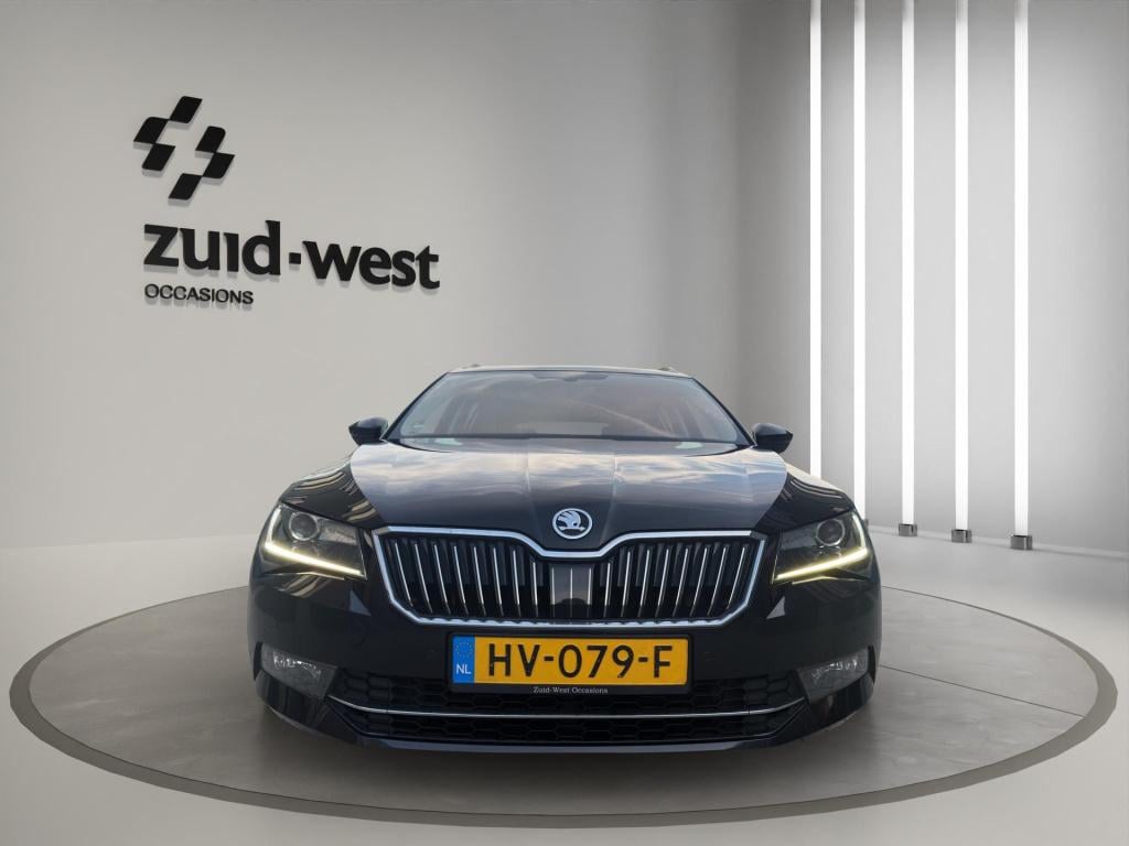 Skoda Superb combi 1.6 tdi style business automaat memory camera