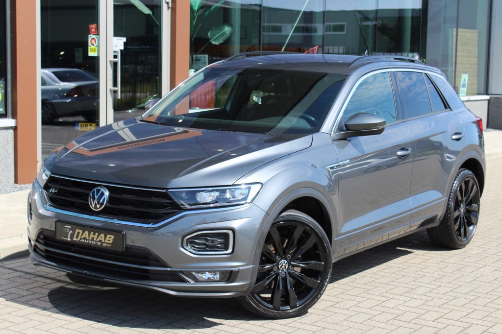 Volkswagen T-roc 1.5 tsi r-line | acc | navi | camera | dsg | trekhaak