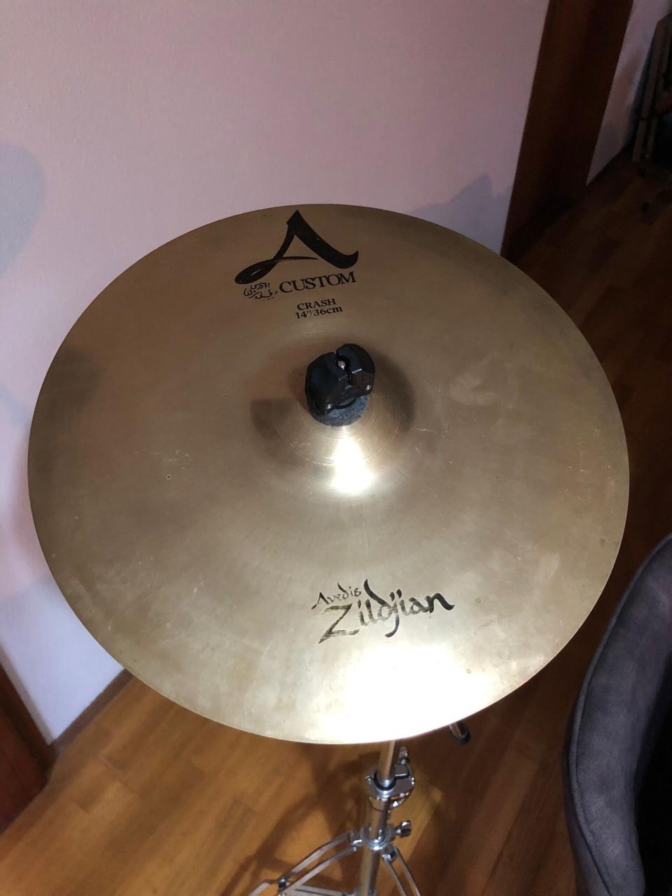 Pearle snare, Zildjian crash en Sabian China 18"