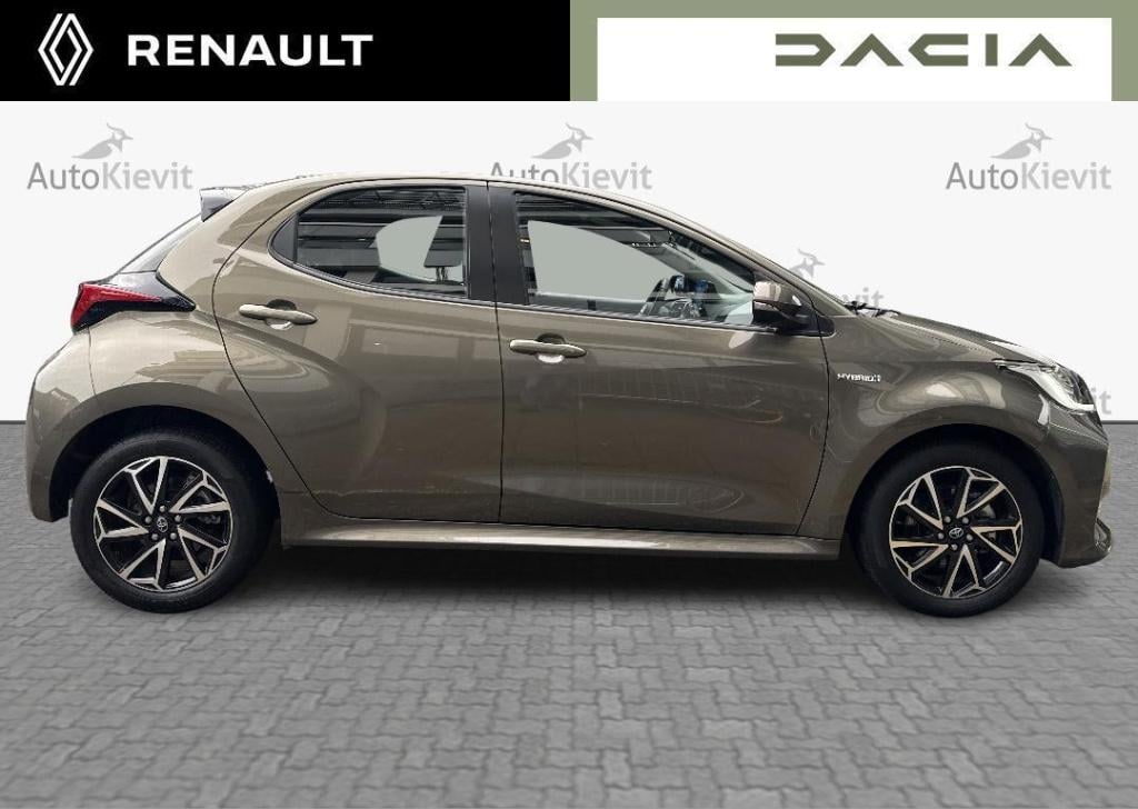 Toyota Yaris 1.5 hybrid dynamic