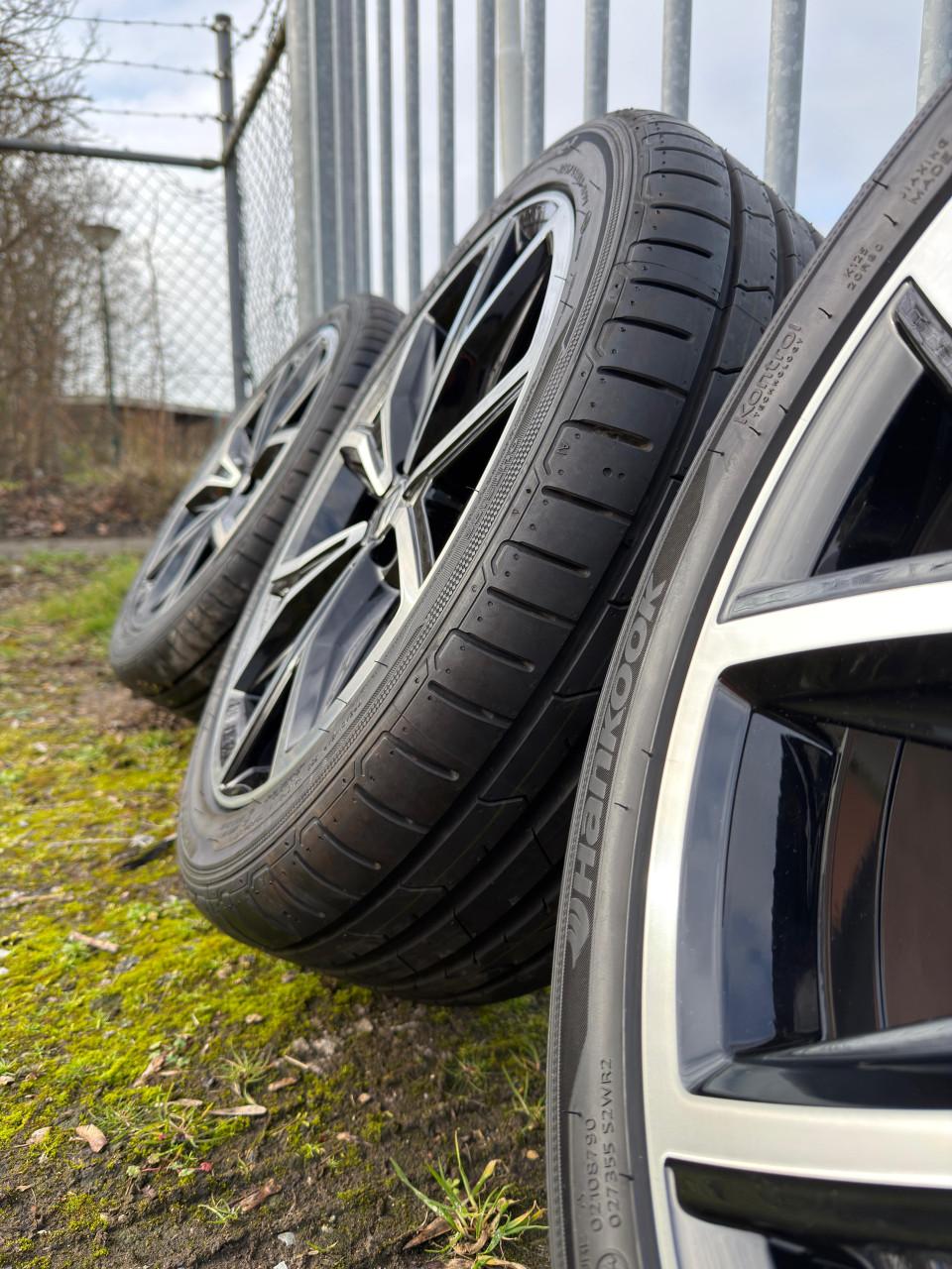 Origineel VW velgen + Hankook banden