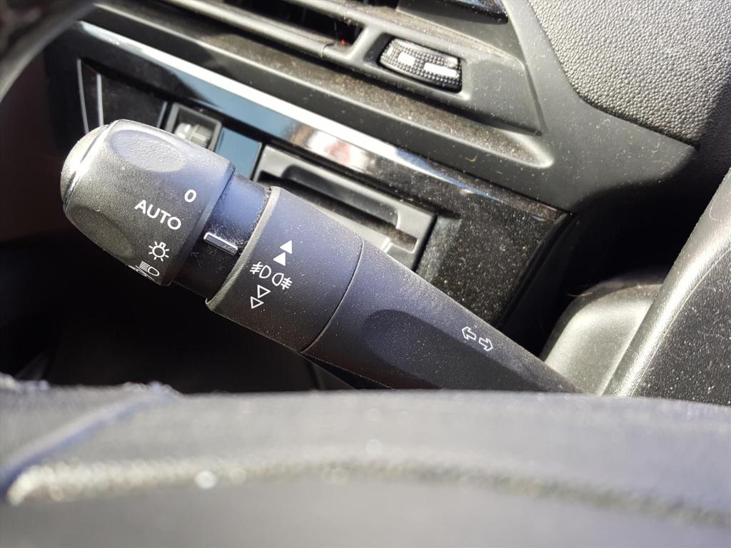 Citroen Grand C4 Picasso 130pk s&s business 7persoons navigatie | cruise & 