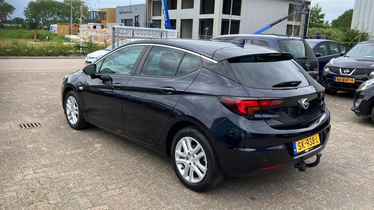 Opel astra 1.0 online edition 2018