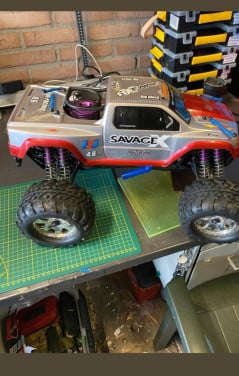 Nitro auto's + heel veel onderdelen