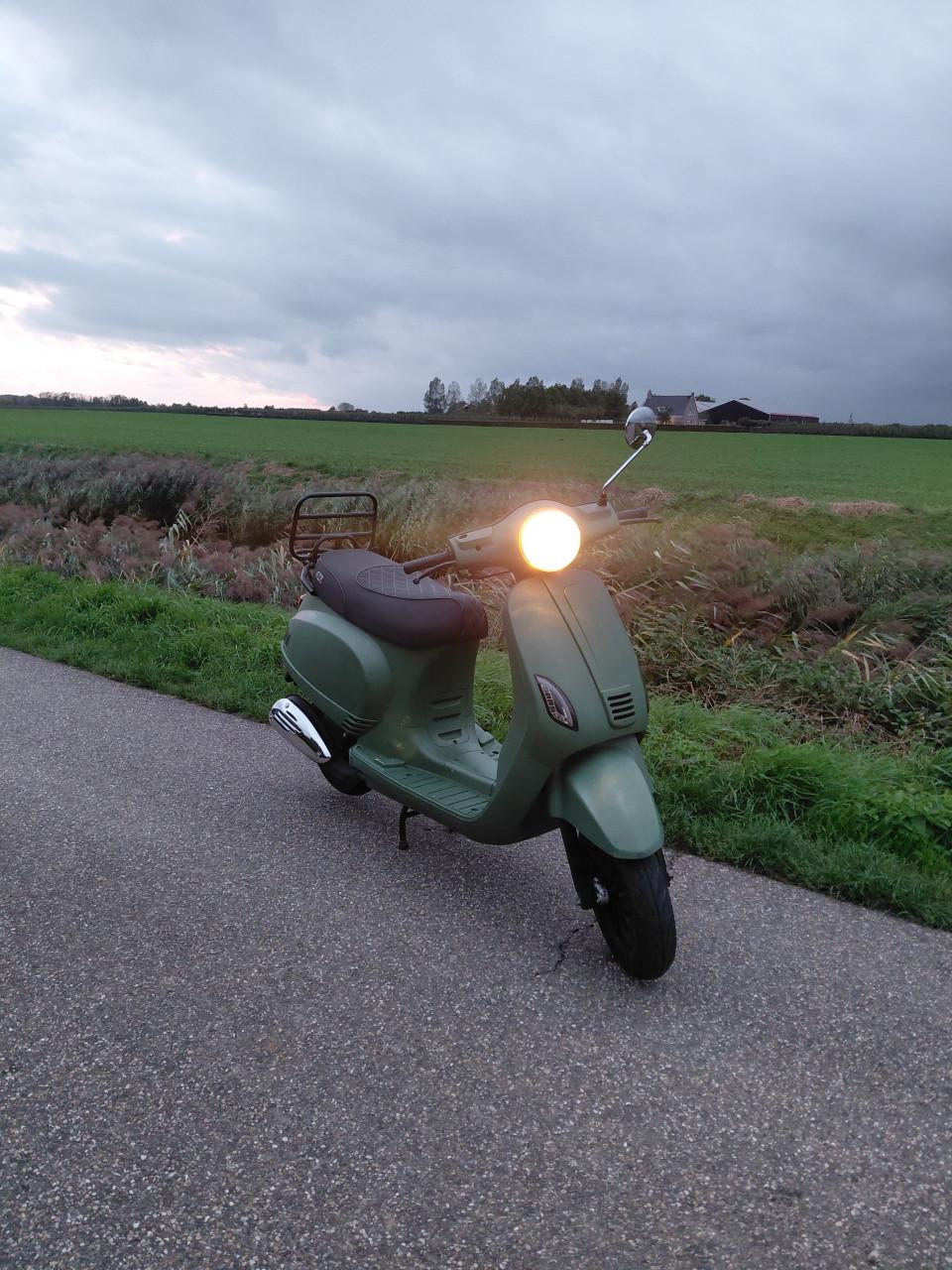 Nette scooter te koop
