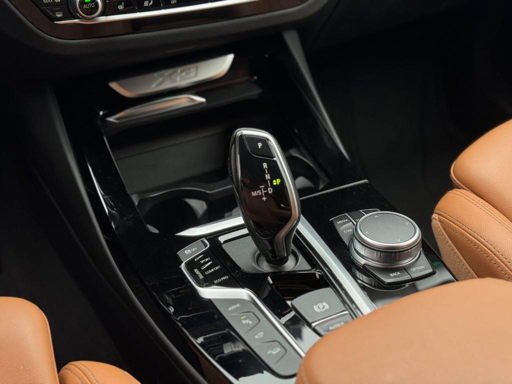 BMW X3 xdrive30e m edition * leder * pano * trekhaak