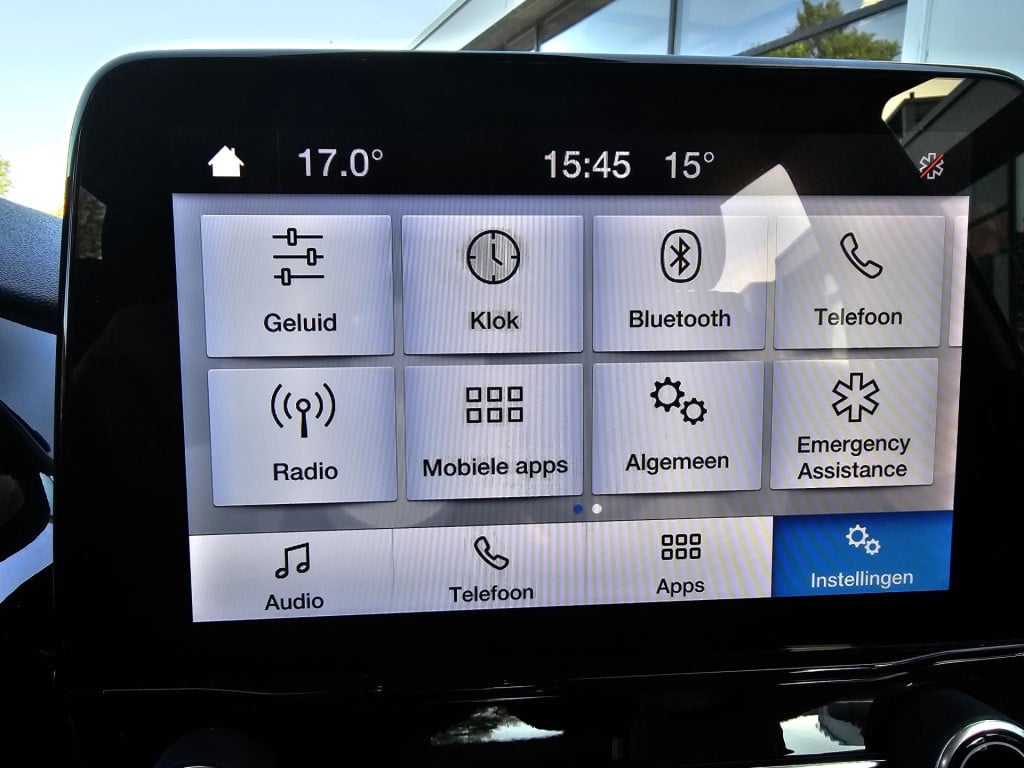 Ford Fiesta 1.0 ecoboost hybrid titanium