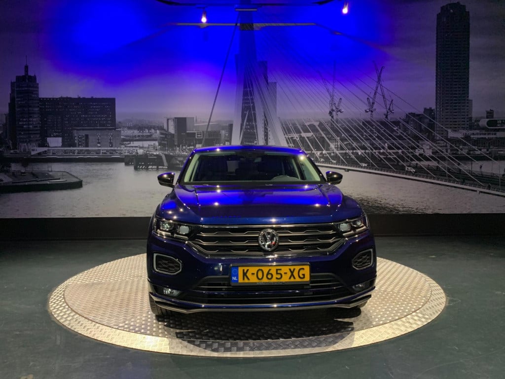Volkswagen T-roc 1.5 tsi sport business r *led*app-connect*