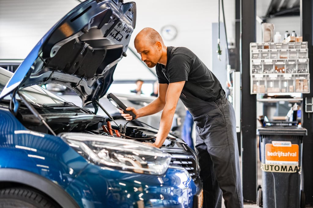 Renault Captur e-tech hybrid 145 r.s. line