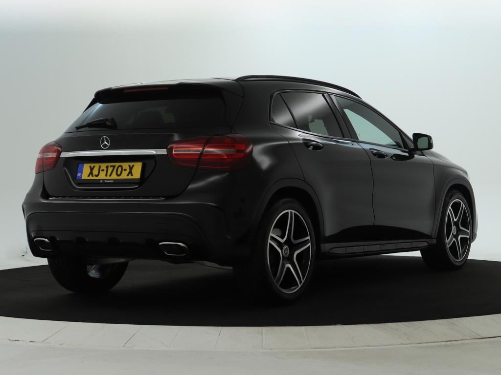 Mercedes-Benz Gla-klasse 180 business solution amg | cruise control | amg l