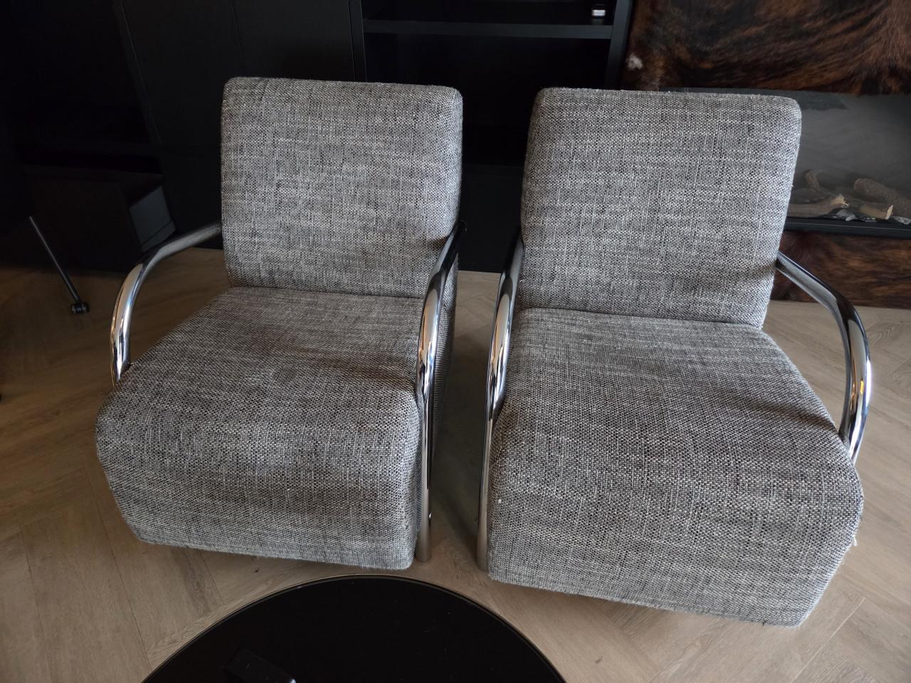 Stoeltjes bijna gratis