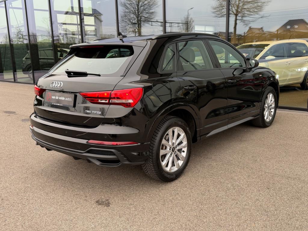 Audi Q3 35 tfsi 150pk s-tronic s-line | alcantara | keyless | dode hoek | e