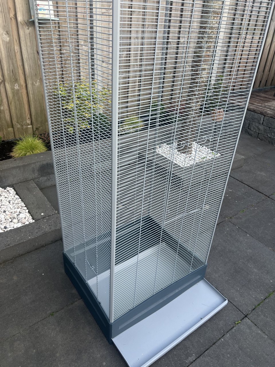 Binnenvoliere/vogelkooi