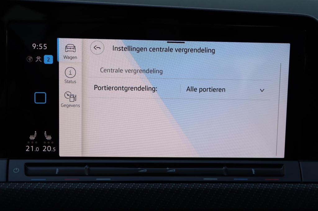 Volkswagen Golf 1.5 etsi r-line 150pk dsg7
