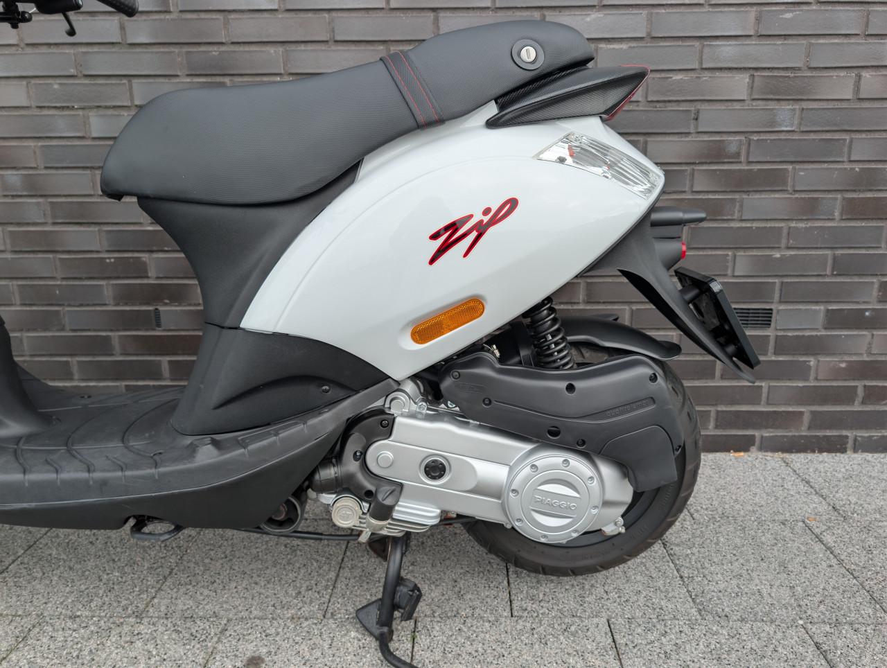 Piaggio Zip 4t Nieuwstaat