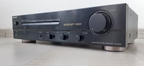 Sony  versterker