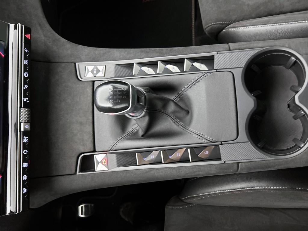 Ds Ds 7 crossback 130 pk performance line | rijklaar | trekhaak | elektrisc