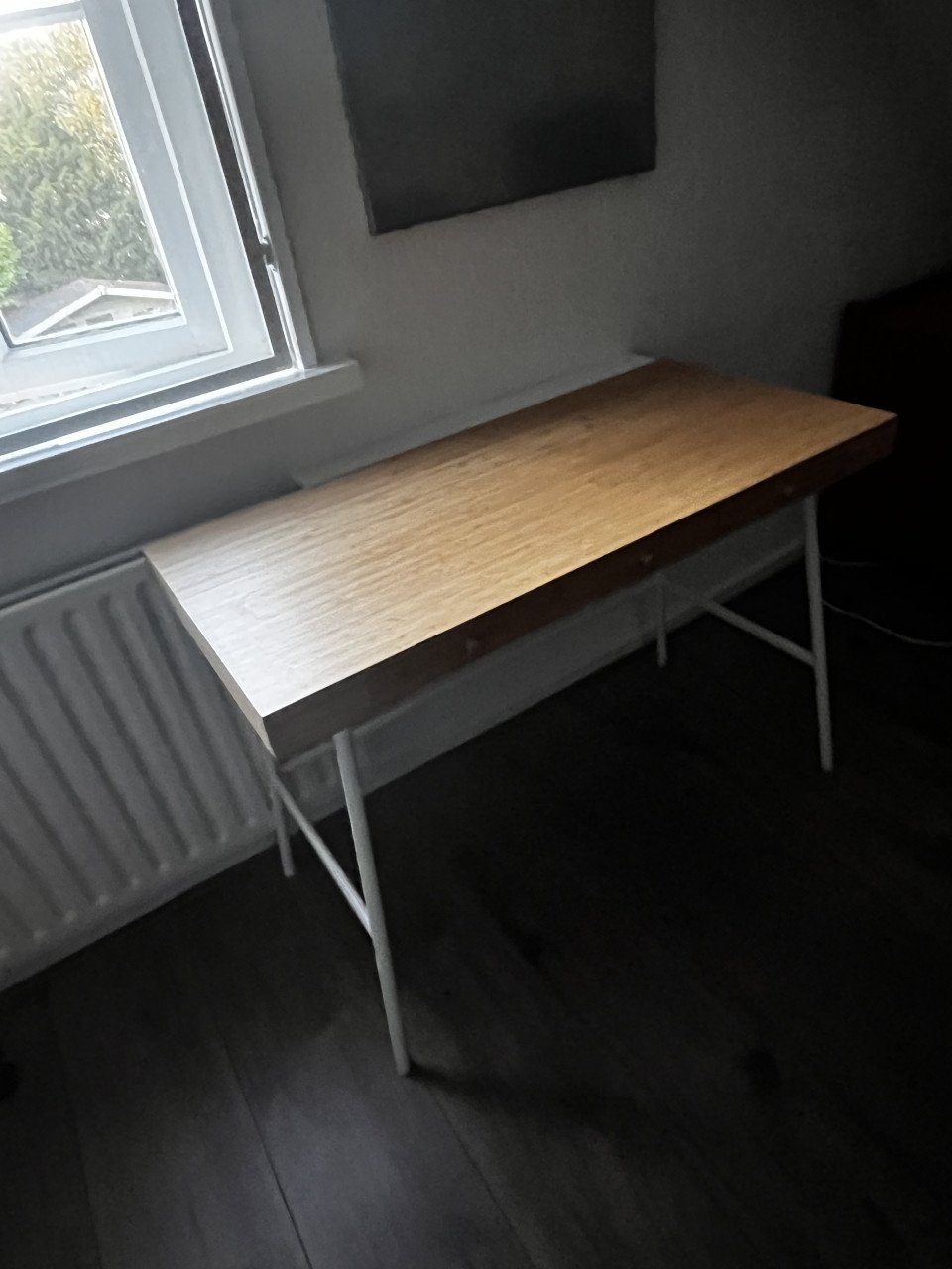 Bureau Lillasen van IKEA. Mooi, stijlvol.