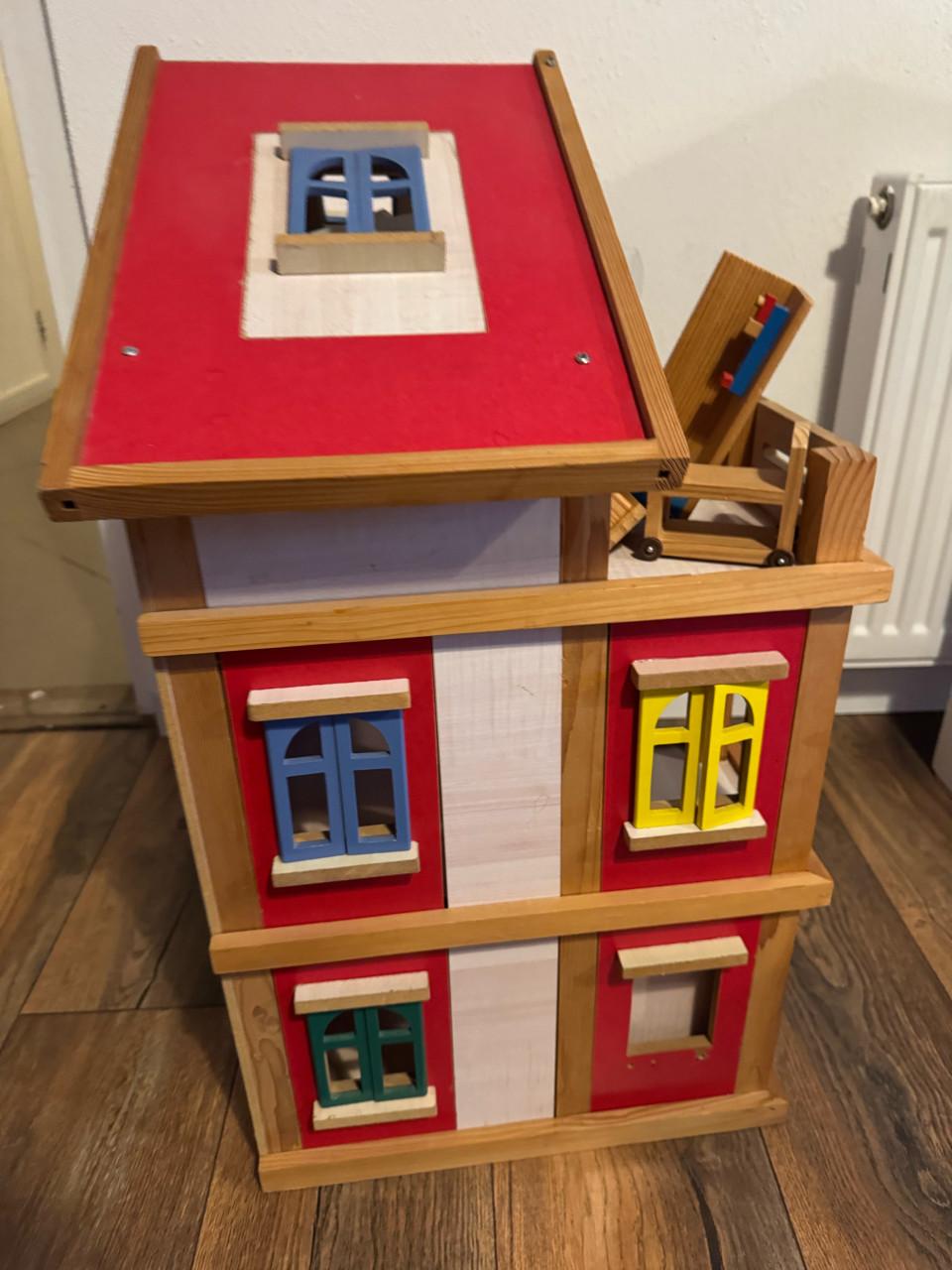 Poppenhuis inclusief accessoires