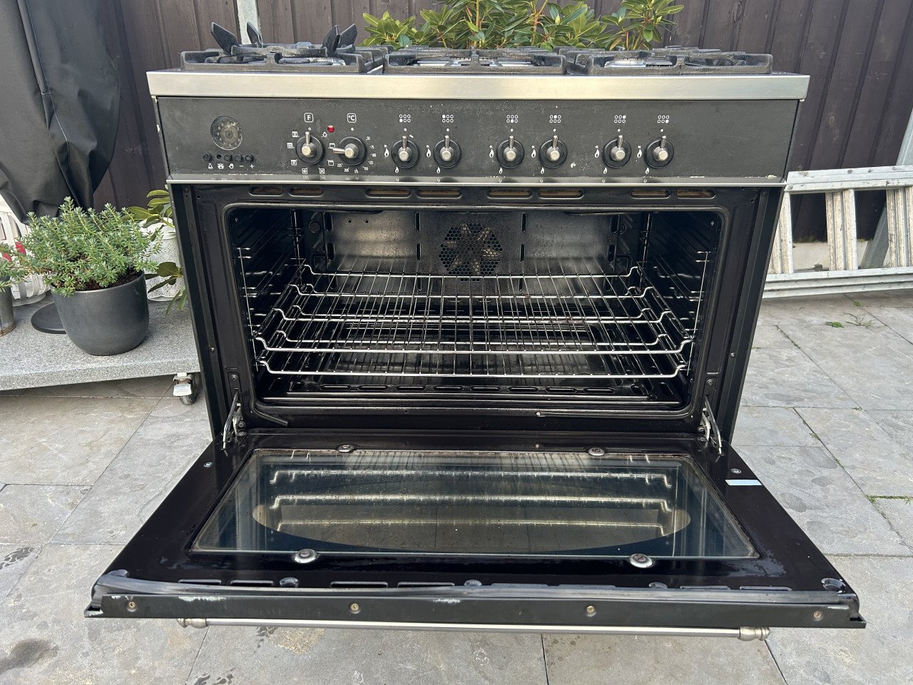 Gasfornuis M- System 6 pit met oven
