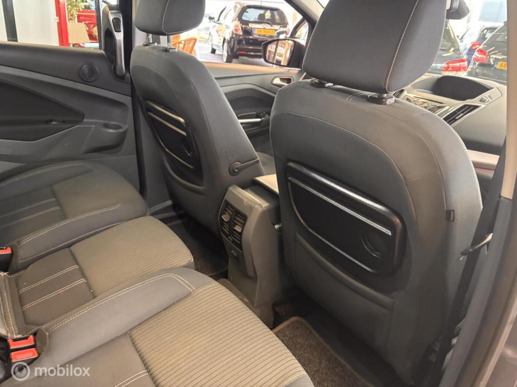 Ford Grand C-max 1.6 titanium 7p.