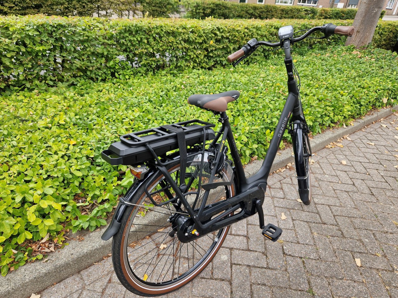 Zo goed als nieuwe Gazelle Orange C8 met Bosch middenmotor en 720wh accu