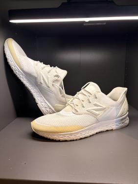 New Balance Maat 44