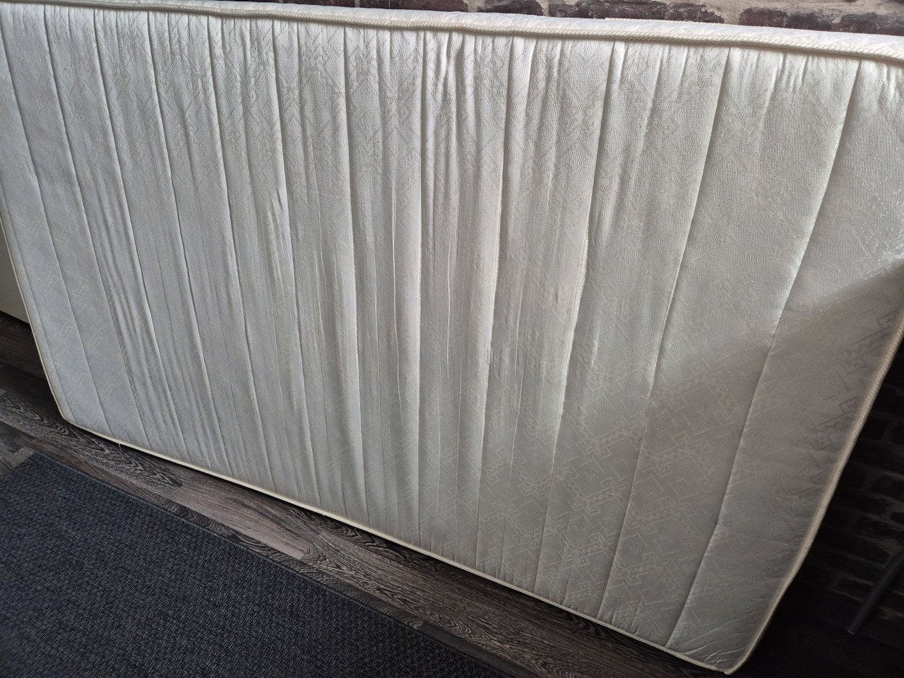 Compleet 2 persoons bed (twijfelaar) 120x200cm