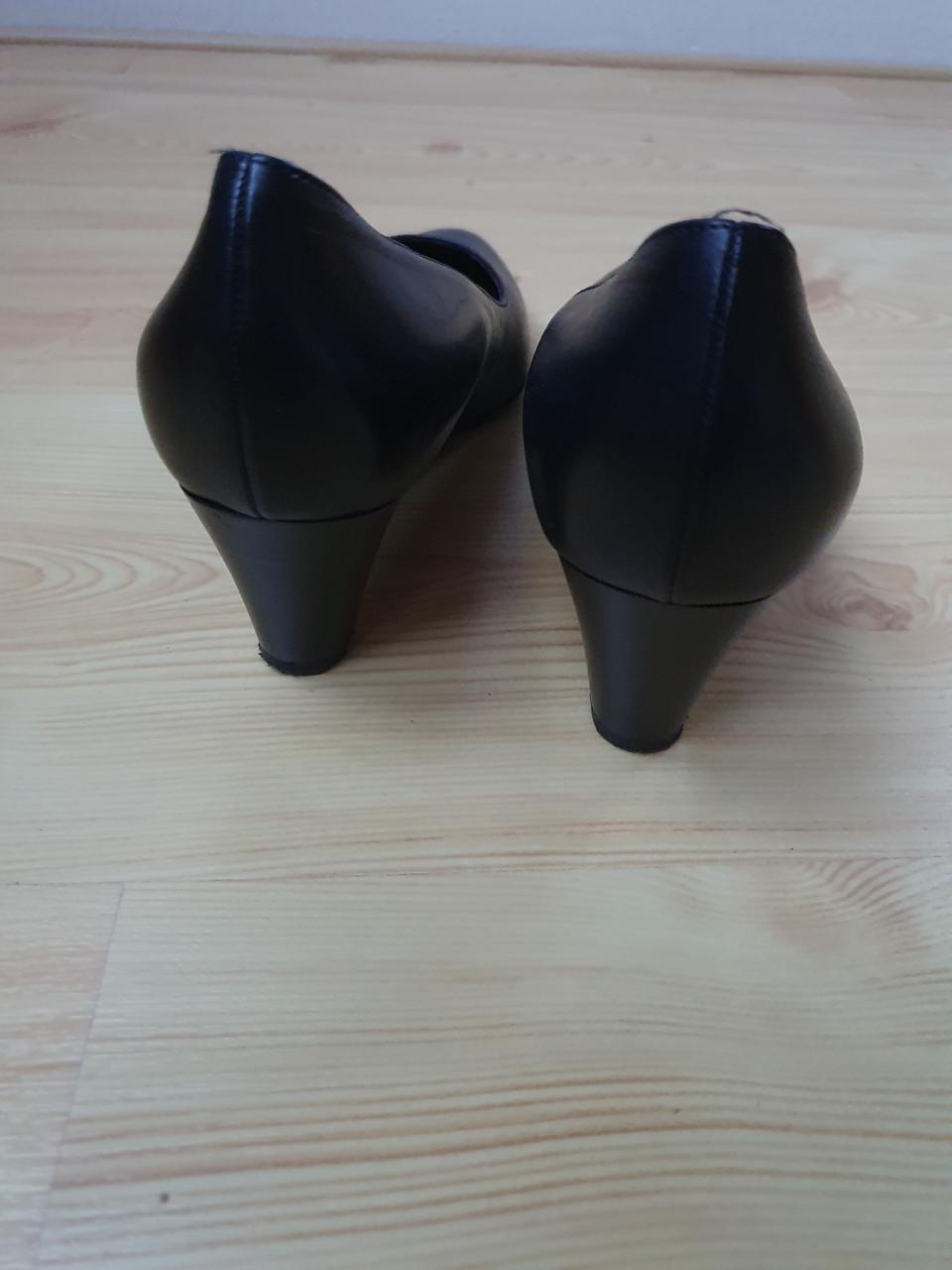 Zwarte pumps