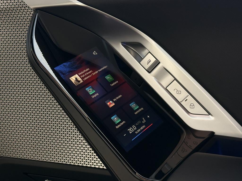 BMW 7 Serie 750e xdrive | bowers & wilkins | 360 | skylounge | leder | trek