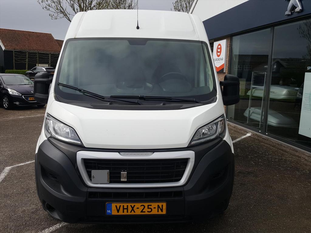 Peugeot Boxer gb 333 l2h2 bluehdi 140pk trekhaak | navigatie | cruise contr