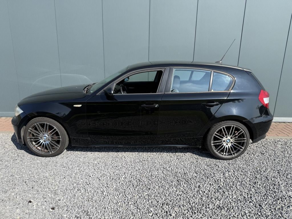 BMW 1 Serie 116i 115pk high executive 5-drs