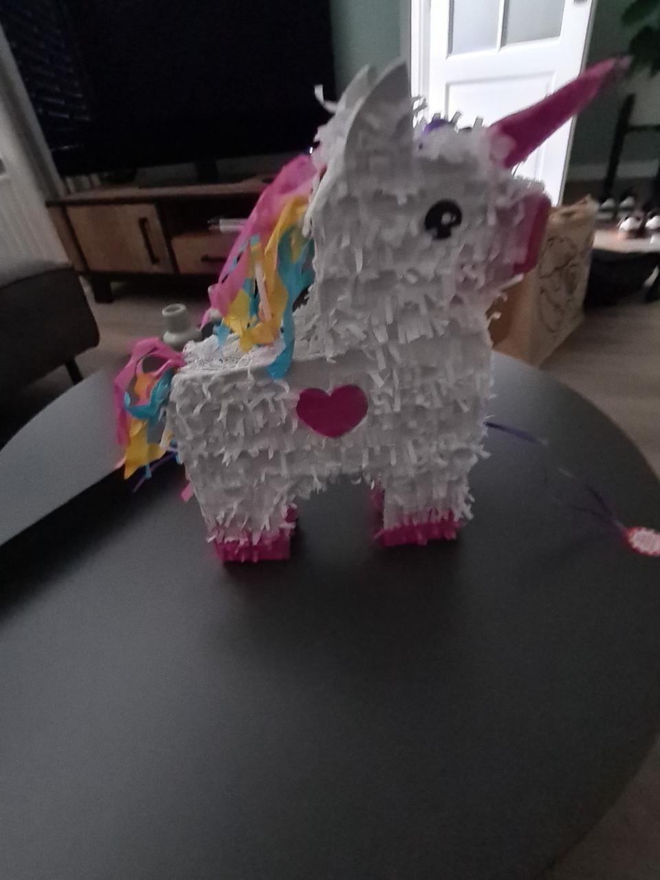 Pinata surprise eenhoorn