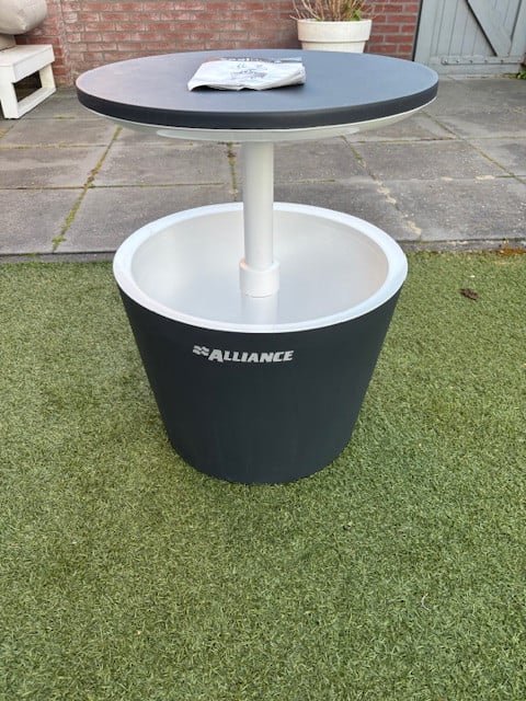 Te koop mooie coolbar (ongebruikt)