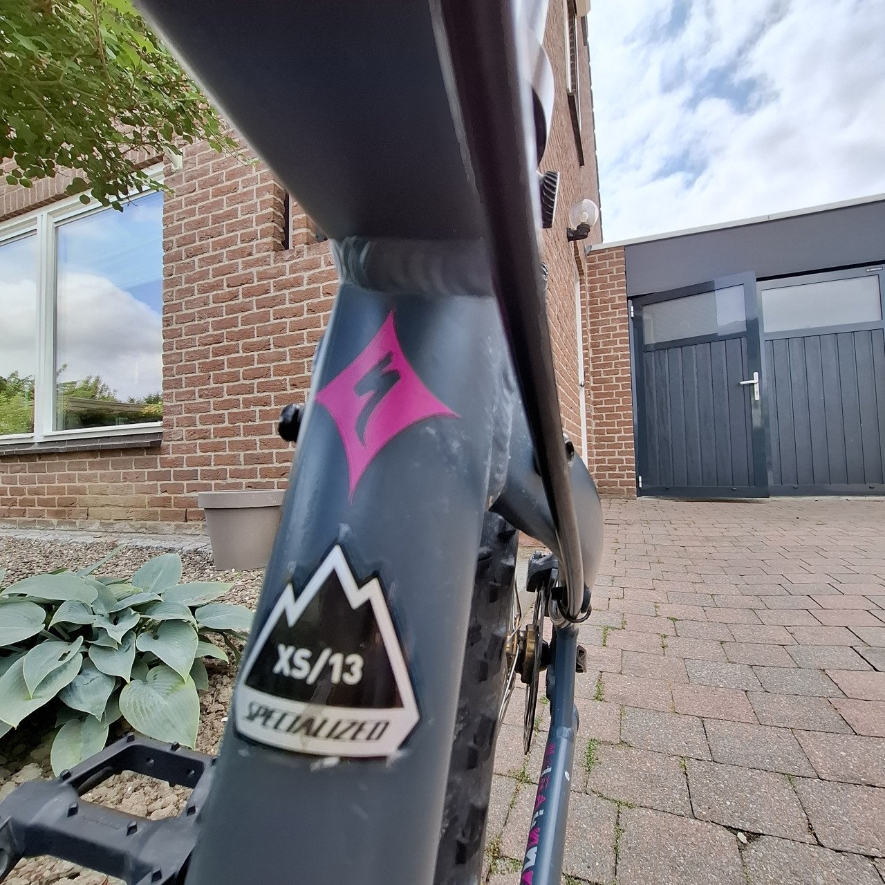 Specialized Jynx 27.5inch Women's  Sport Trail