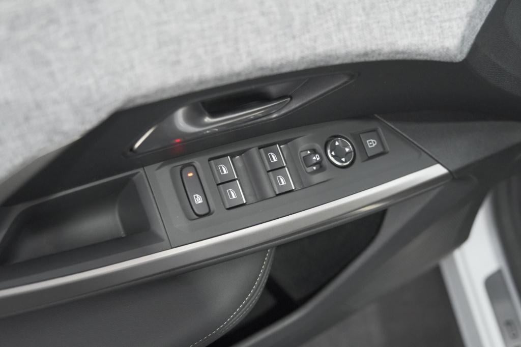 Peugeot 5008 1.2 hybrid 136 gt 7p | adaptieve cruise control | camera | ele